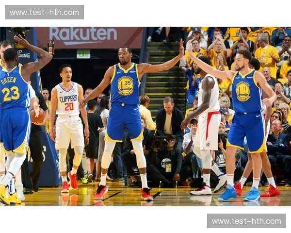 剑指巅峰，永恒的经典：2007火箭与爵士的史诗对决